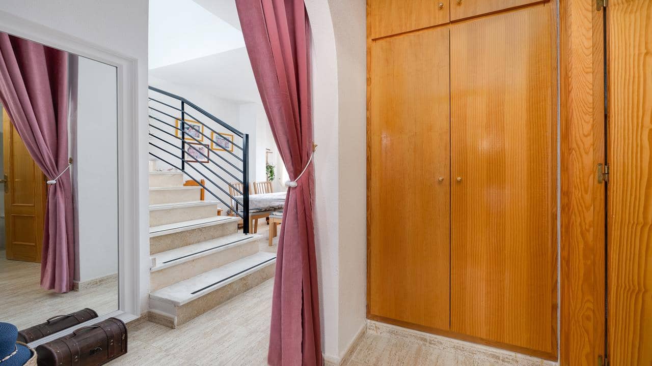 3 soveværelse Lejlighed til salg i Villamartin med swimmingpool garage - € 195.100 (Ref: 8977292)