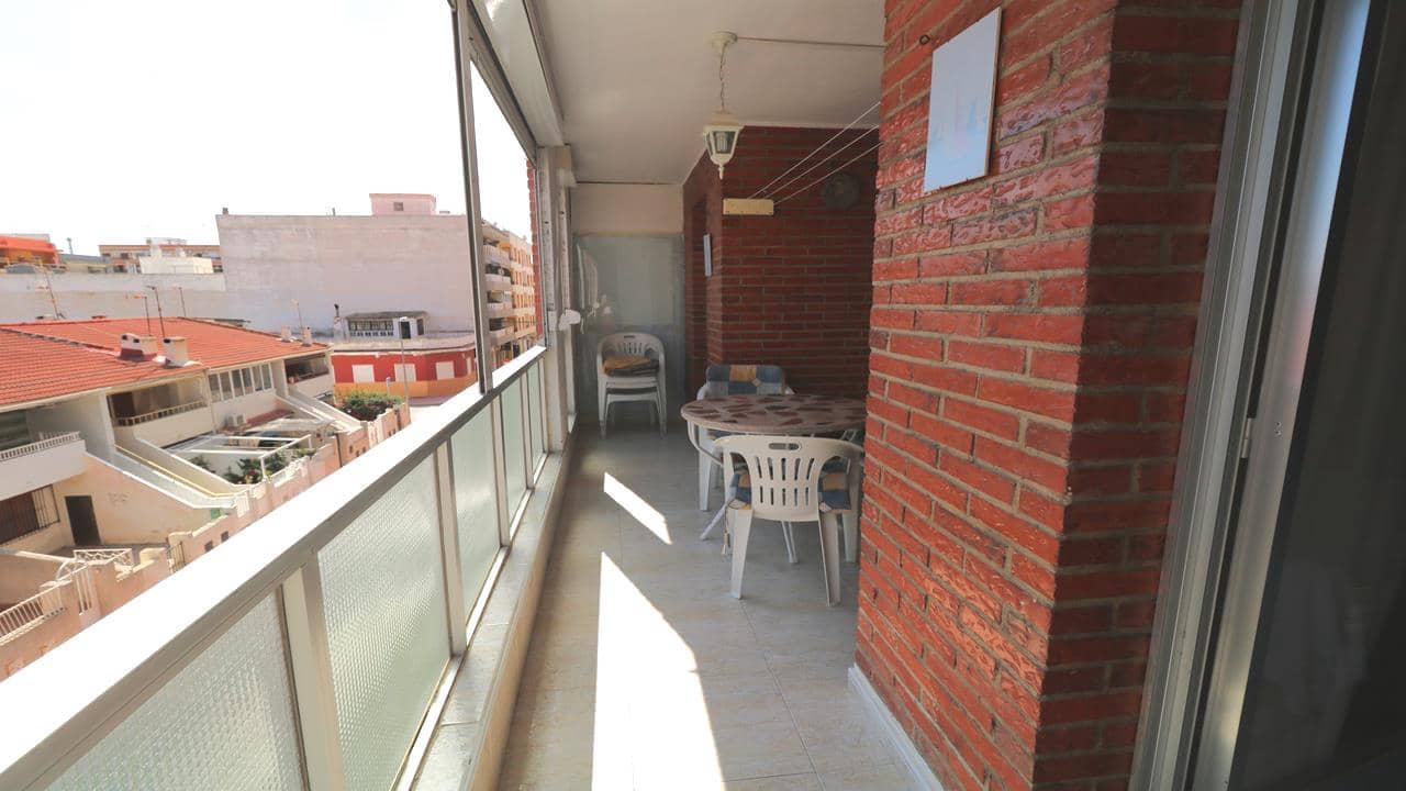 3 quarto Apartamento para venda em Torrevieja com piscina - 153 000 € (Ref: 8997441)