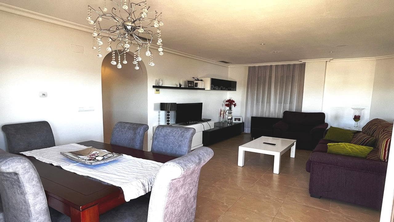 3 quarto Apartamento para venda em Torrevieja com garagem - 450 000 € (Ref: 8997714)