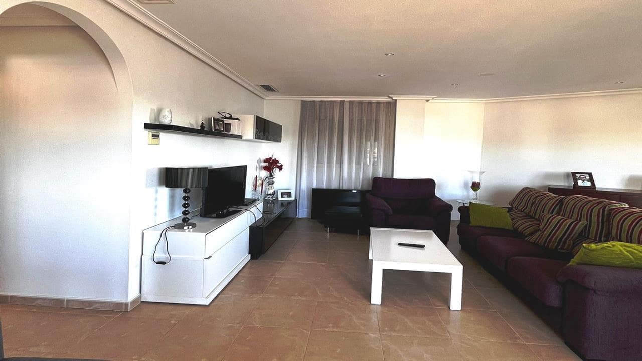 3 quarto Apartamento para venda em Torrevieja com garagem - 450 000 € (Ref: 8997714)