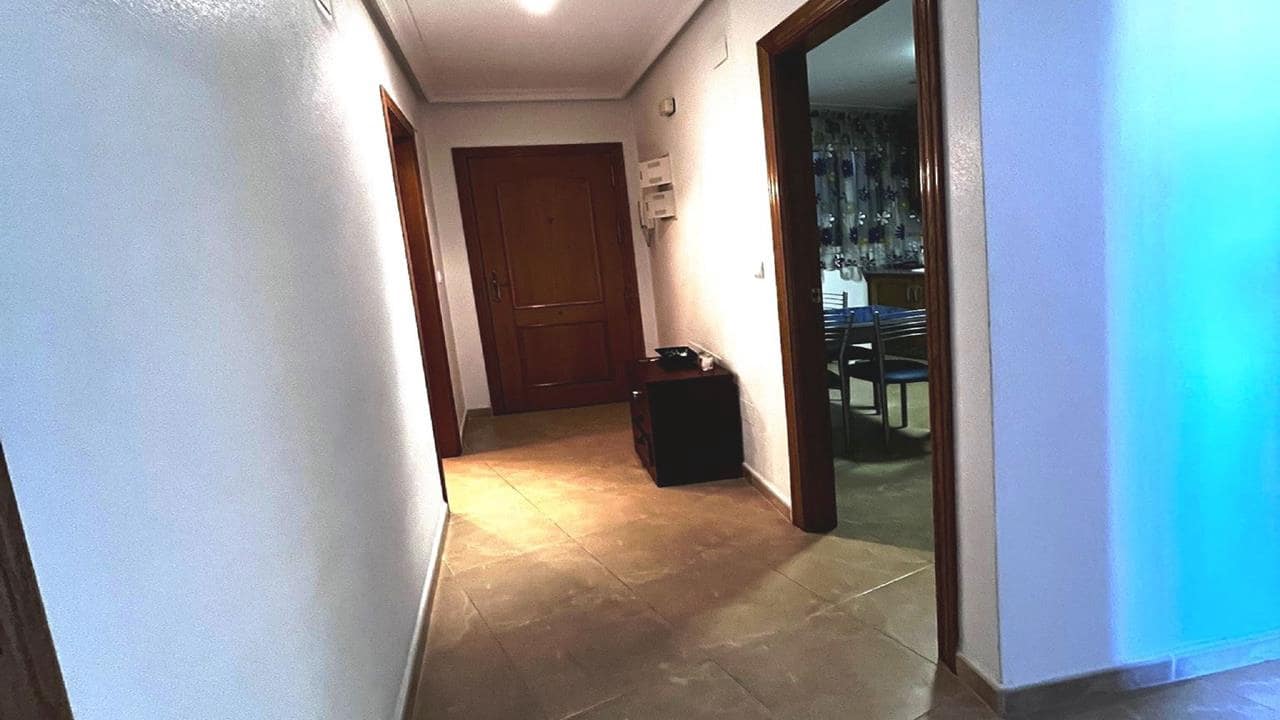 3 quarto Apartamento para venda em Torrevieja com garagem - 450 000 € (Ref: 8997714)