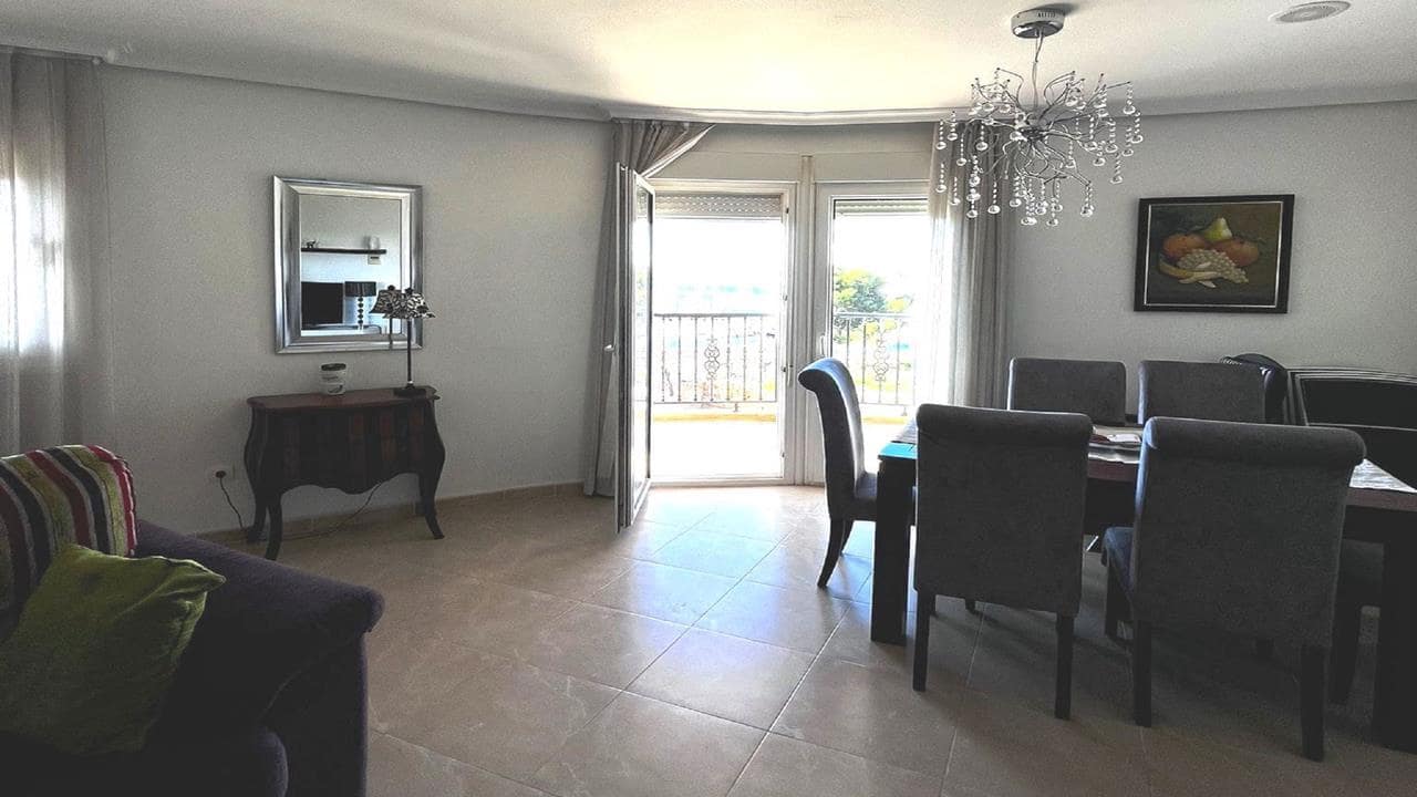 3 quarto Apartamento para venda em Torrevieja com garagem - 450 000 € (Ref: 8997714)