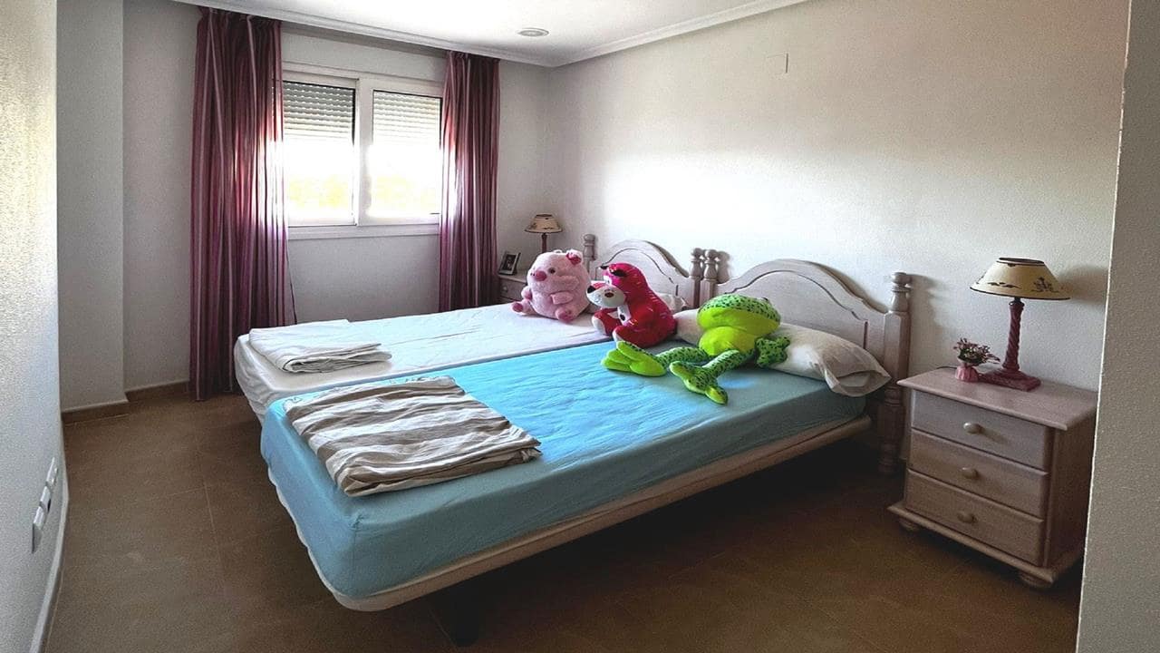 3 quarto Apartamento para venda em Torrevieja com garagem - 450 000 € (Ref: 8997714)