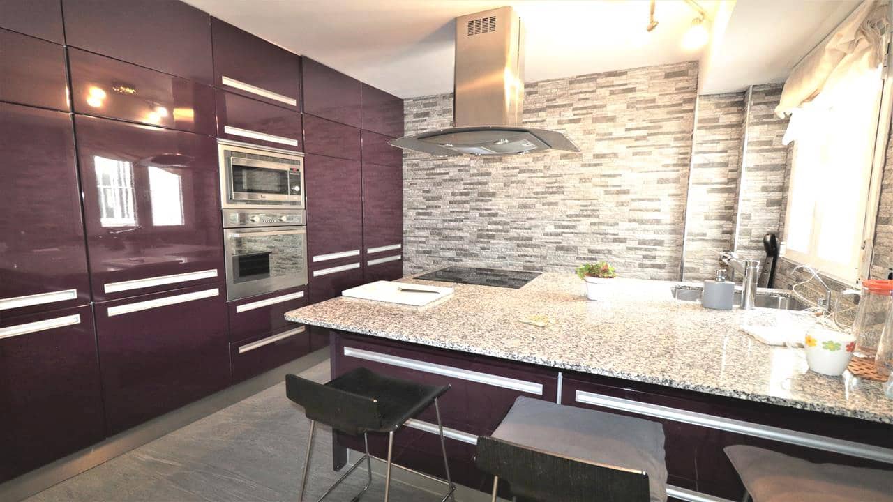 3 quarto Apartamento para venda em Torrevieja - 207 000 € (Ref: 9000270)