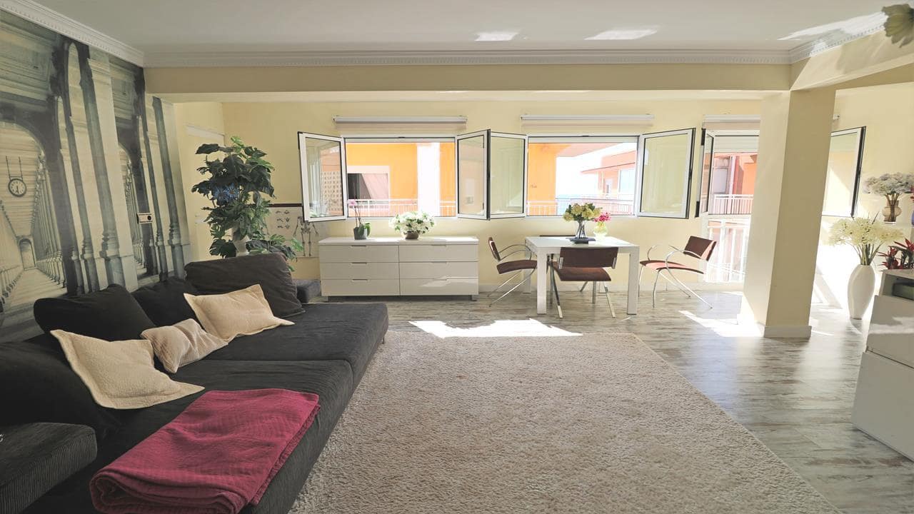 3 quarto Apartamento para venda em Torrevieja - 207 000 € (Ref: 9000270)