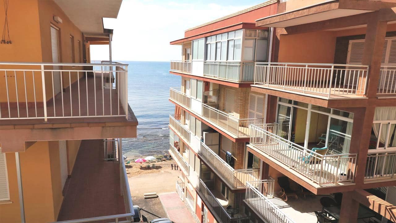 3 quarto Apartamento para venda em Torrevieja - 207 000 € (Ref: 9000270)