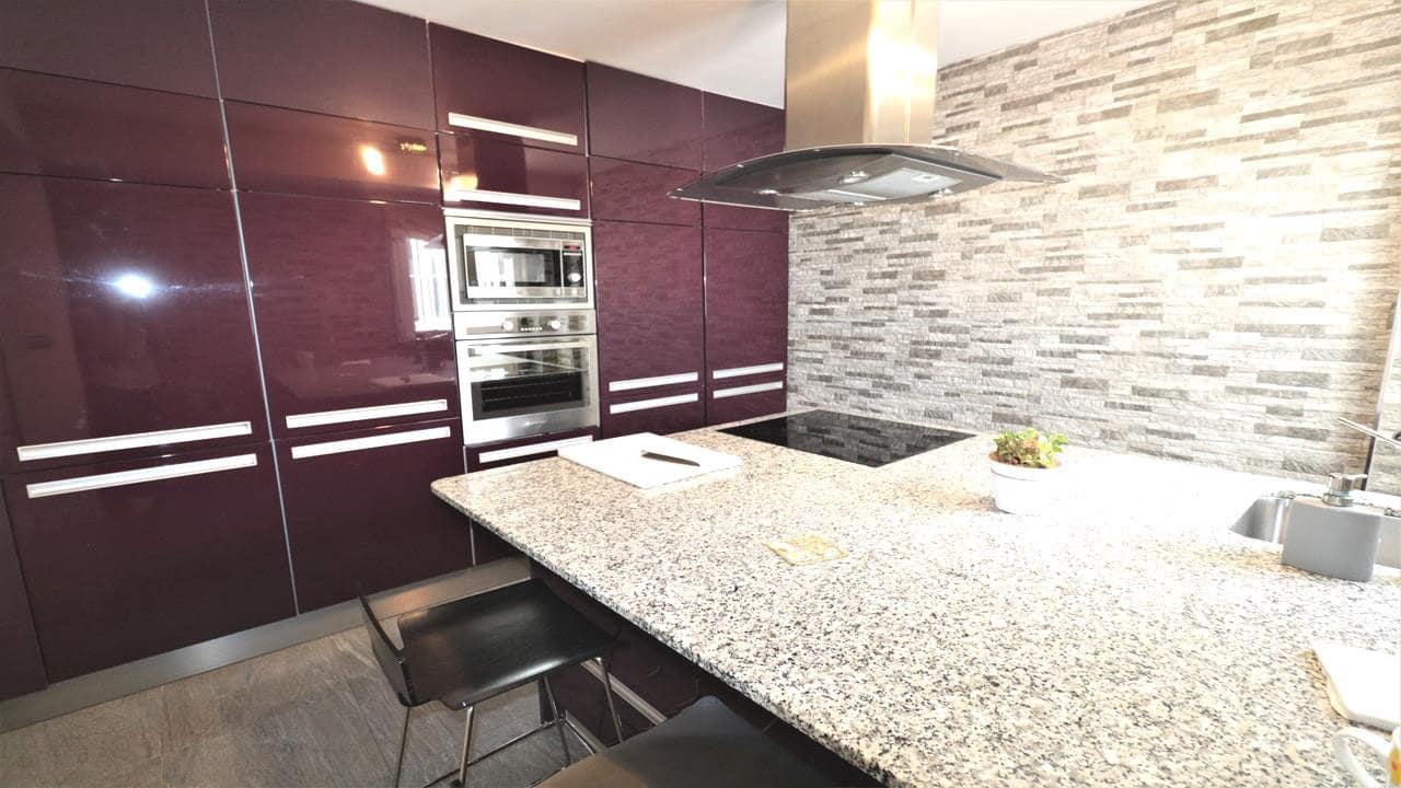 3 quarto Apartamento para venda em Torrevieja - 207 000 € (Ref: 9000270)