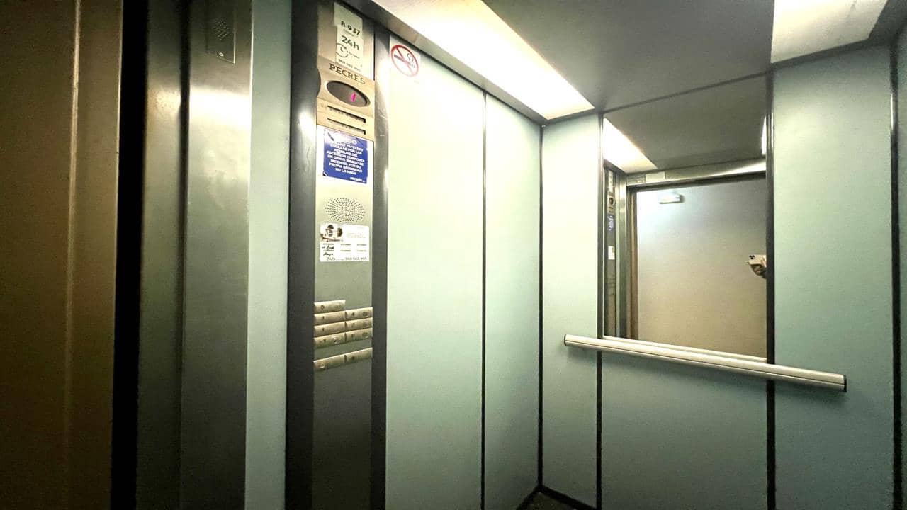 1 bedroom Apartment for sale in Torrevieja with pool - € 104,990 (Ref: 9002645)