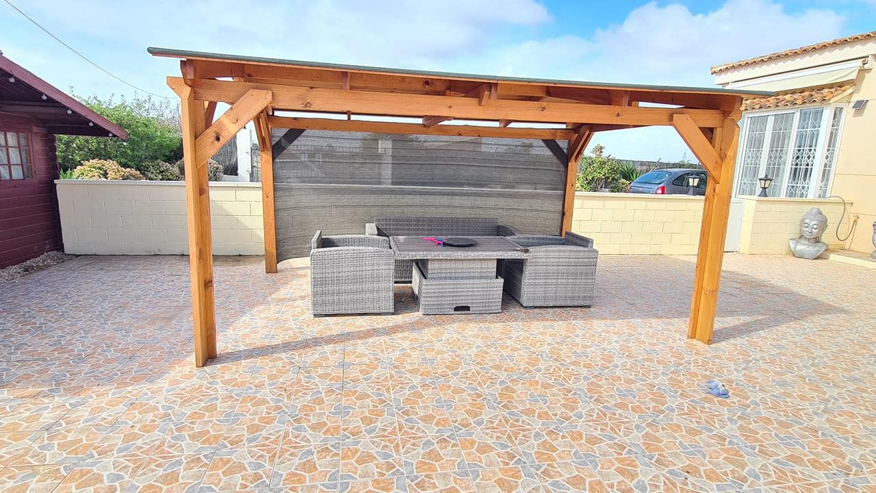 3 soveværelse Villa til salg i La Marina med swimmingpool garage - € 450.000 (Ref: 9035604)