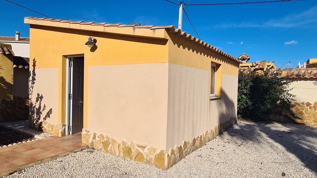 3 soveværelse Villa til salg i Catral med swimmingpool garage - € 349.950 (Ref: 9047087)