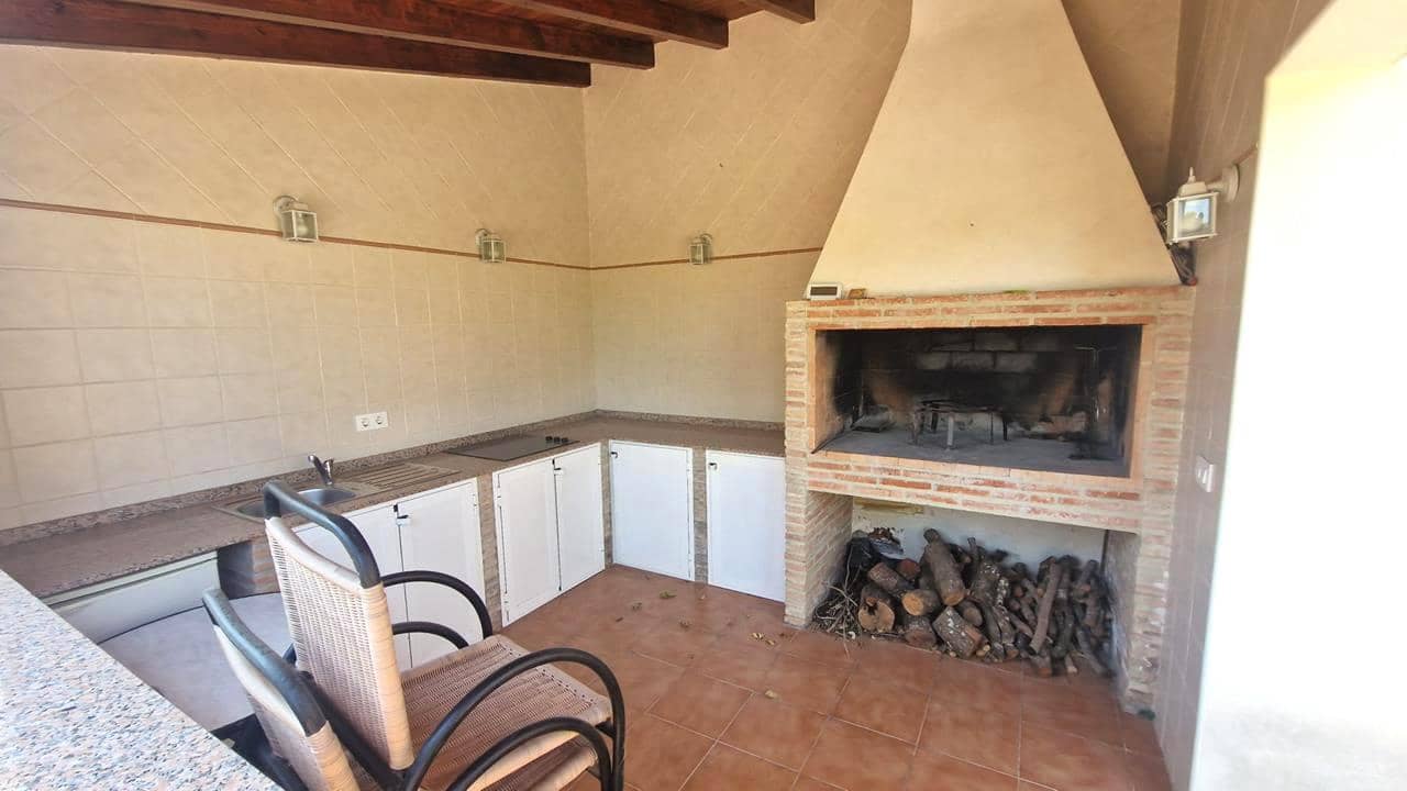 4 soveværelse Villa til salg i Santa Pola med swimmingpool garage - € 635.000 (Ref: 9047166)