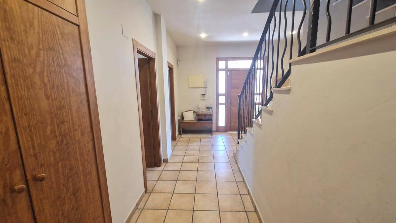 4 soveværelse Villa til salg i Santa Pola med swimmingpool garage - € 635.000 (Ref: 9047166)