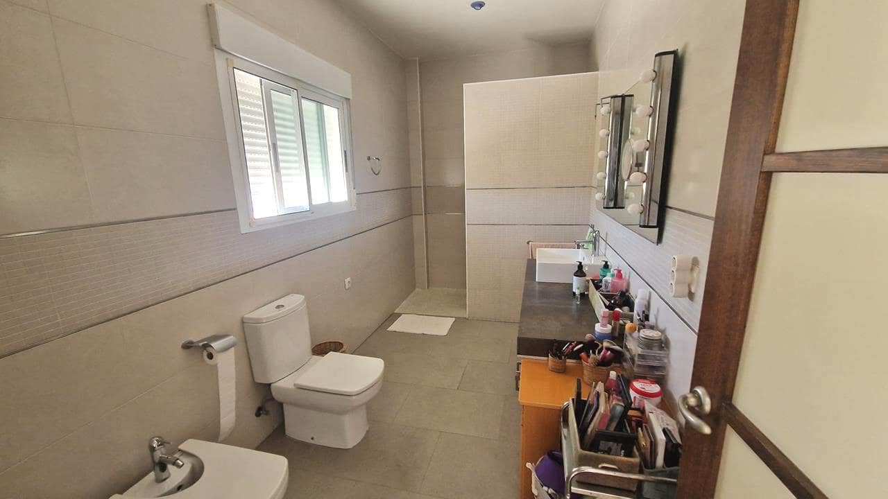 4 soveværelse Villa til salg i Santa Pola med swimmingpool garage - € 635.000 (Ref: 9047166)