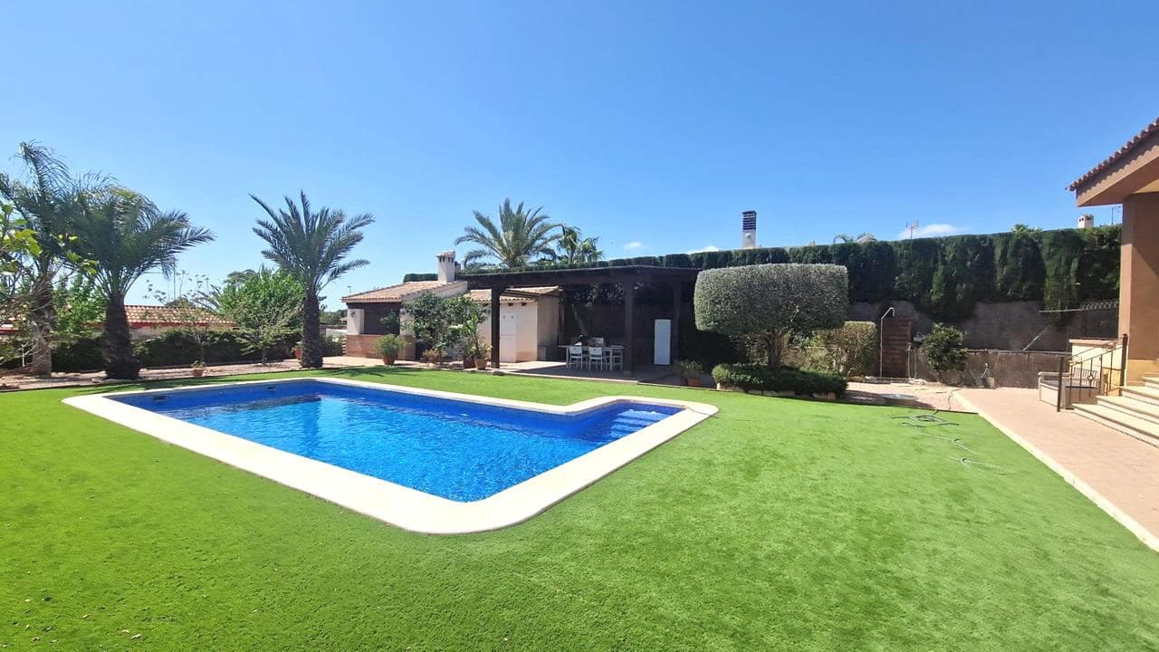 4 soveværelse Villa til salg i Santa Pola med swimmingpool garage - € 635.000 (Ref: 9047166)