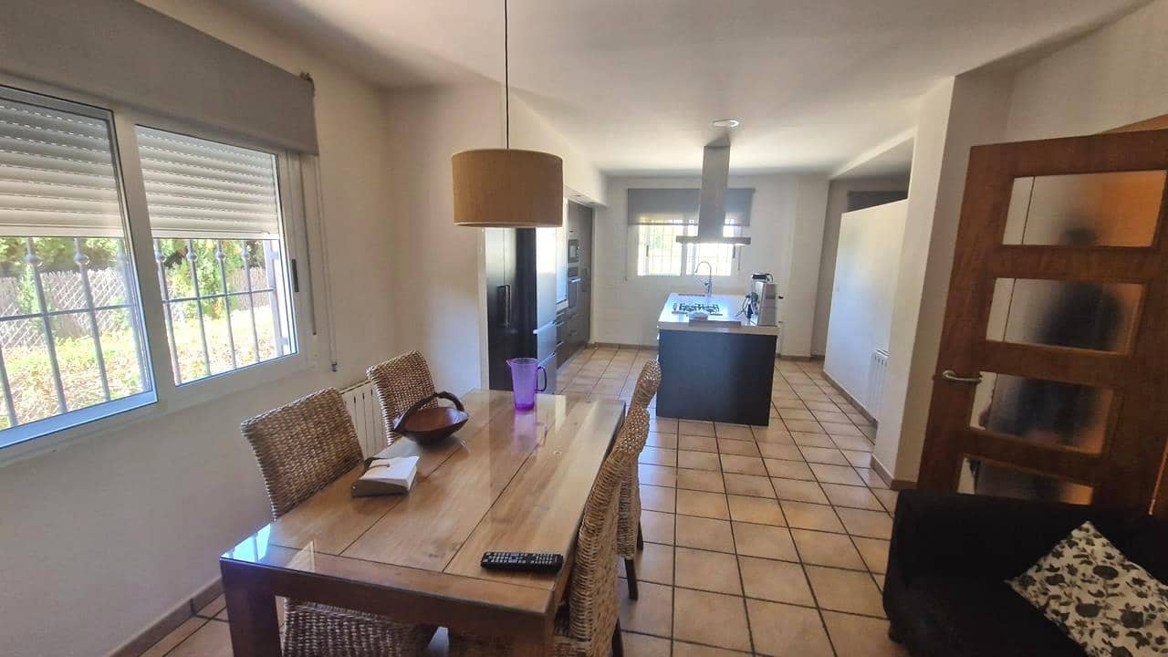 4 soveværelse Villa til salg i Santa Pola med swimmingpool garage - € 635.000 (Ref: 9047166)