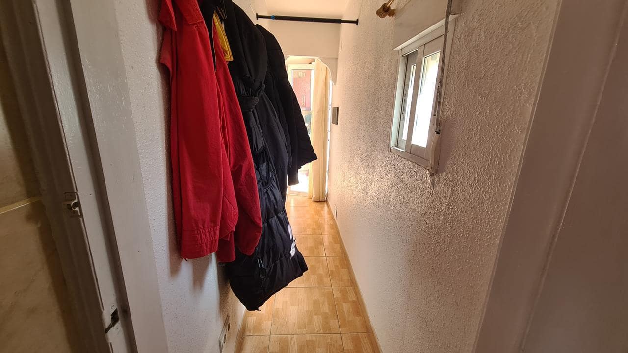 6 bedroom Villa for sale in Villamartin with pool garage - € 425,000 (Ref: 9050514)