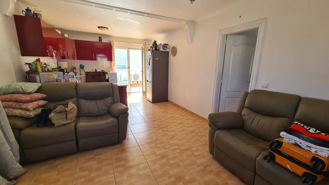 6 bedroom Villa for sale in Villamartin with pool garage - € 425,000 (Ref: 9050514)