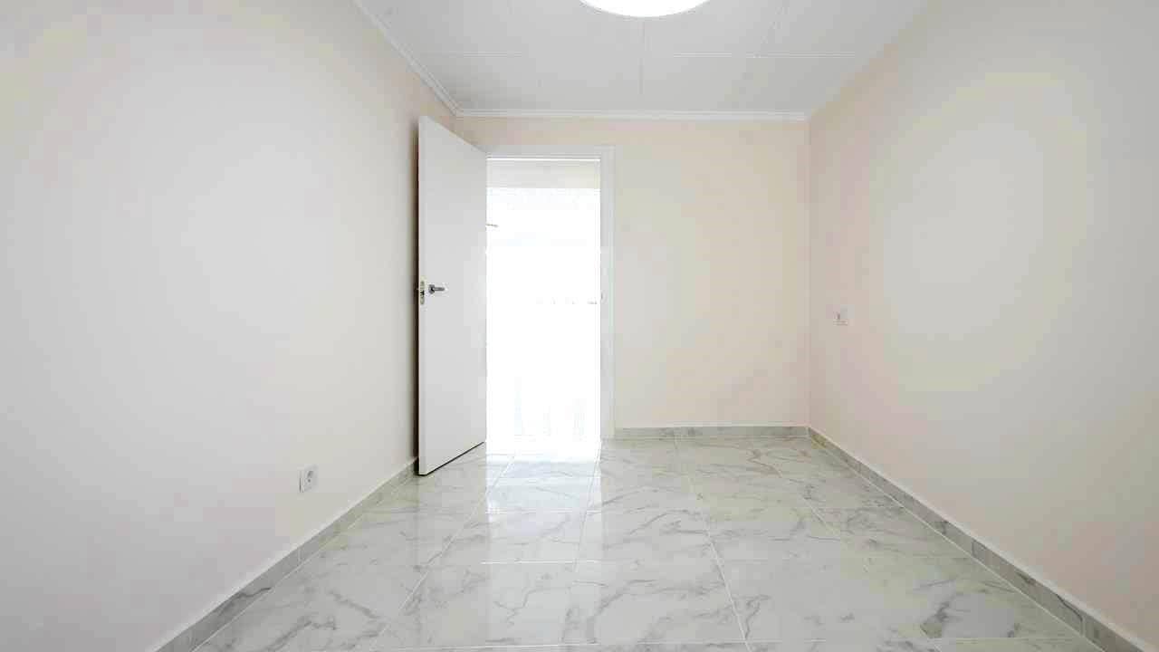 3 soveværelse Penthouse til salg i Torrevieja med swimmingpool - € 345.000 (Ref: 9050515)