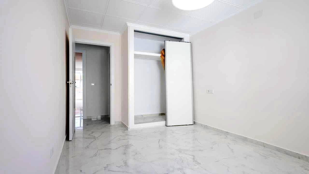 3 soveværelse Penthouse til salg i Torrevieja med swimmingpool - € 345.000 (Ref: 9050515)