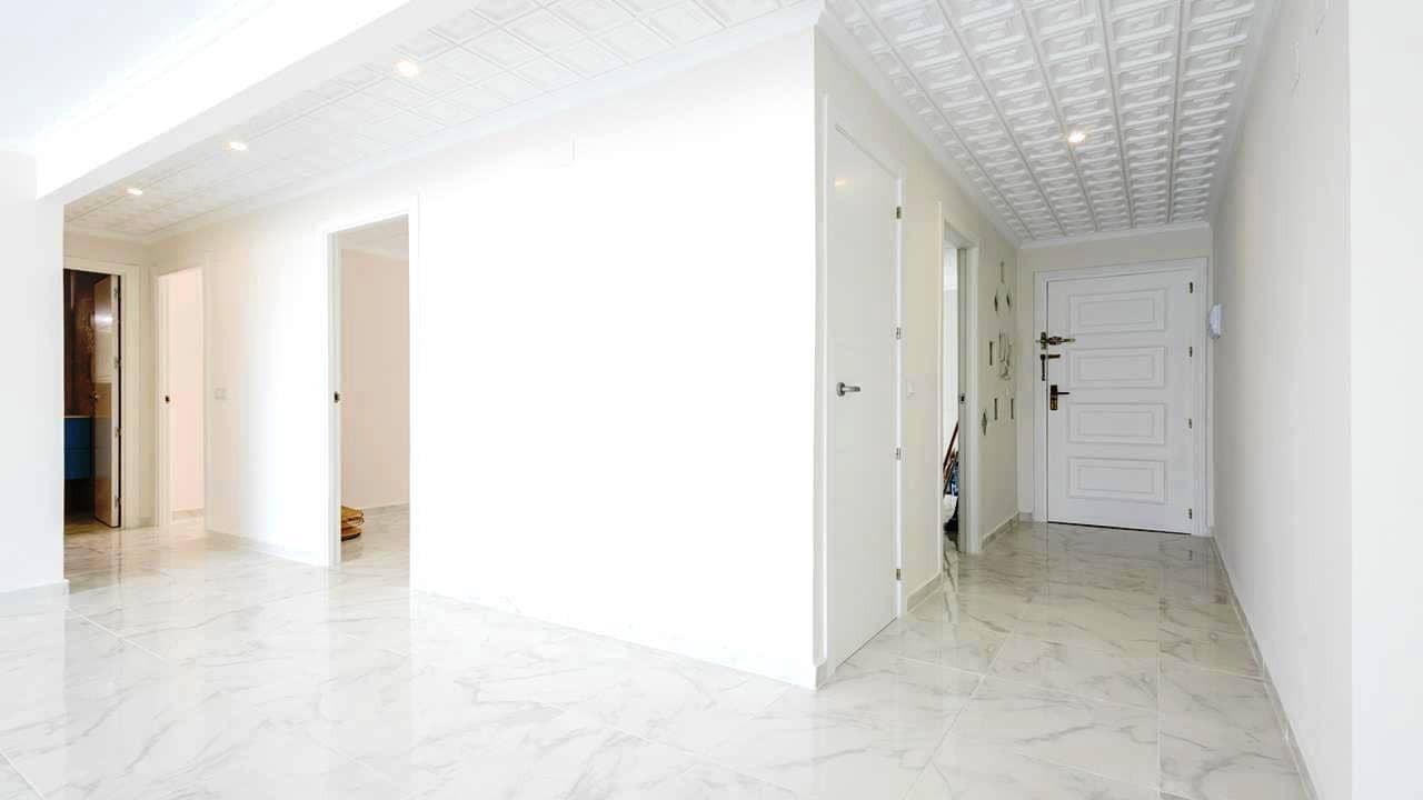 3 soveværelse Penthouse til salg i Torrevieja med swimmingpool - € 345.000 (Ref: 9050515)