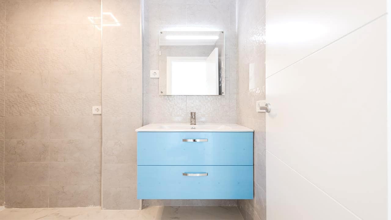 3 soveværelse Penthouse til salg i Torrevieja med swimmingpool - € 345.000 (Ref: 9050515)