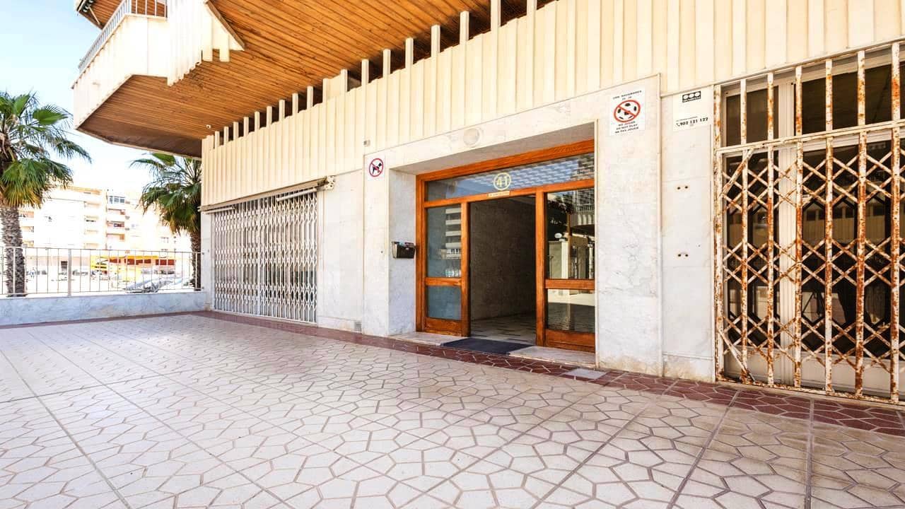 3 soveværelse Penthouse til salg i Torrevieja med swimmingpool - € 345.000 (Ref: 9050515)