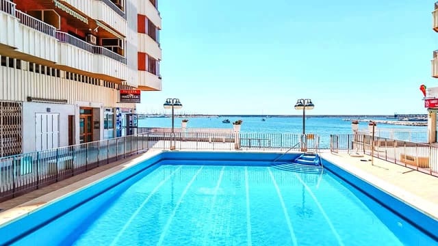3 soveværelse Penthouse til salg i Torrevieja med swimmingpool - € 345.000 (Ref: 9050515)