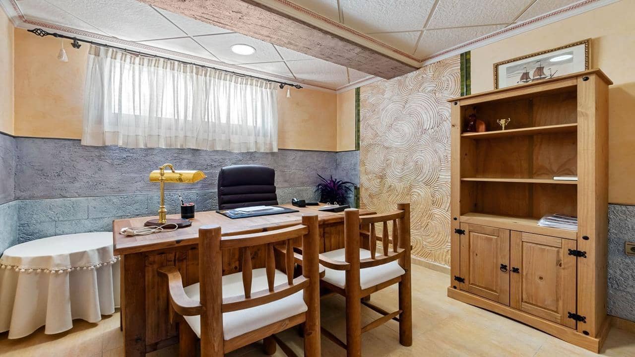 4 soveværelse Villa til salg i Rafal med swimmingpool garage - € 697.999 (Ref: 9051779)