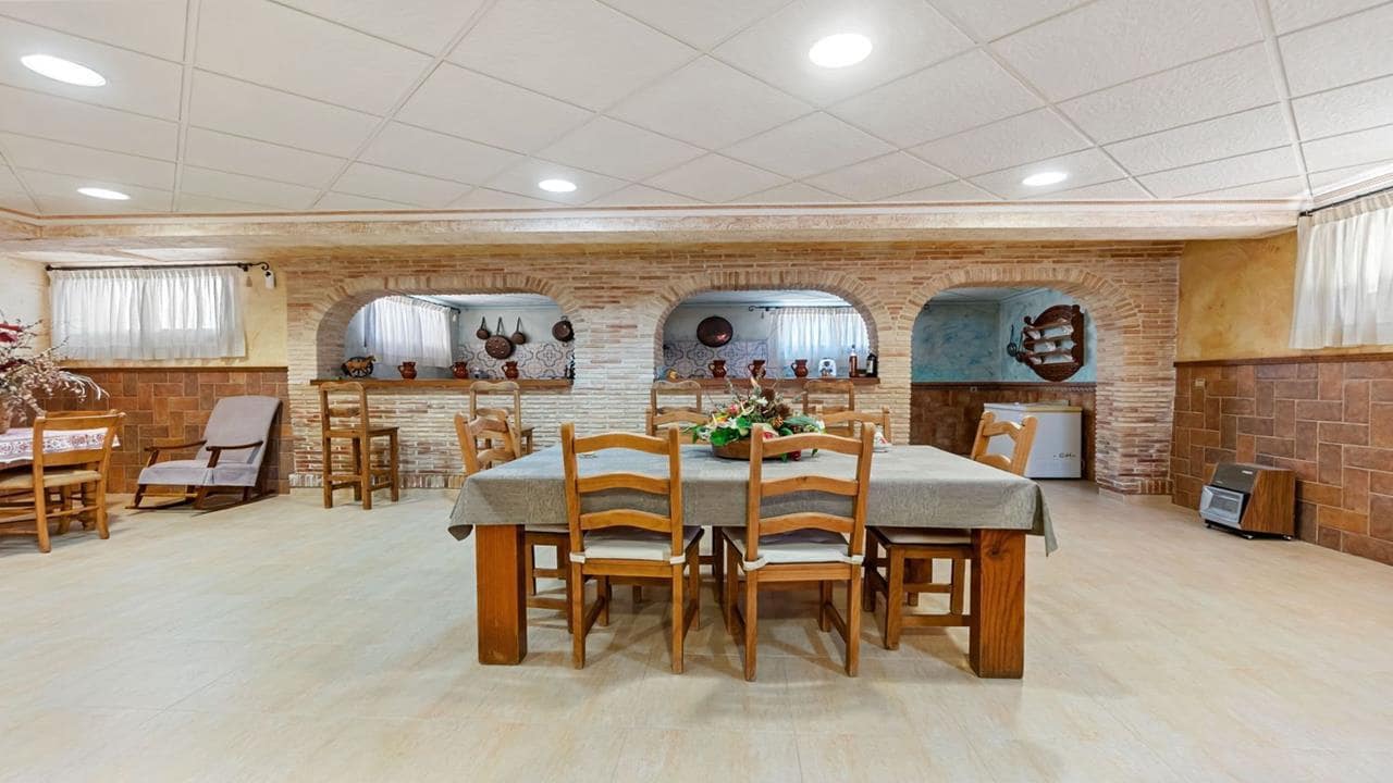 4 soveværelse Villa til salg i Rafal med swimmingpool garage - € 697.999 (Ref: 9051779)