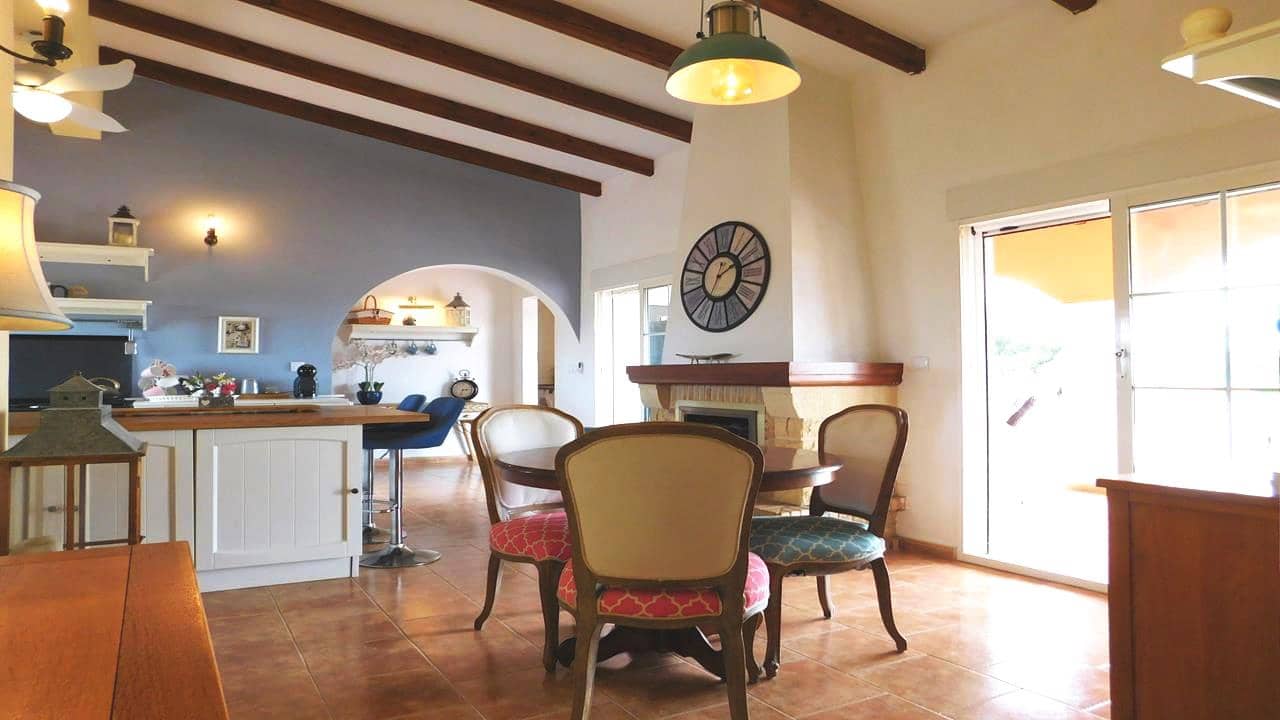 3 quarto Moradia para venda em Dolores com piscina garagem - 499 000 € (Ref: 9058627)