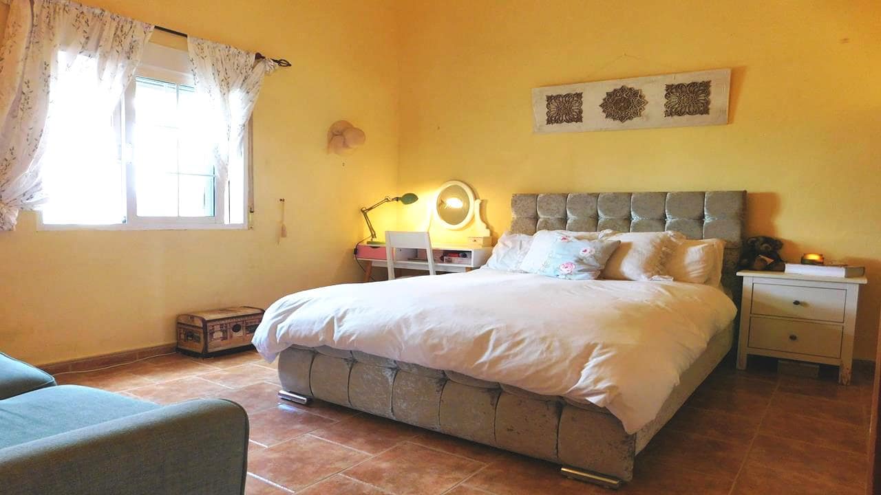 3 quarto Moradia para venda em Dolores com piscina garagem - 499 000 € (Ref: 9058627)