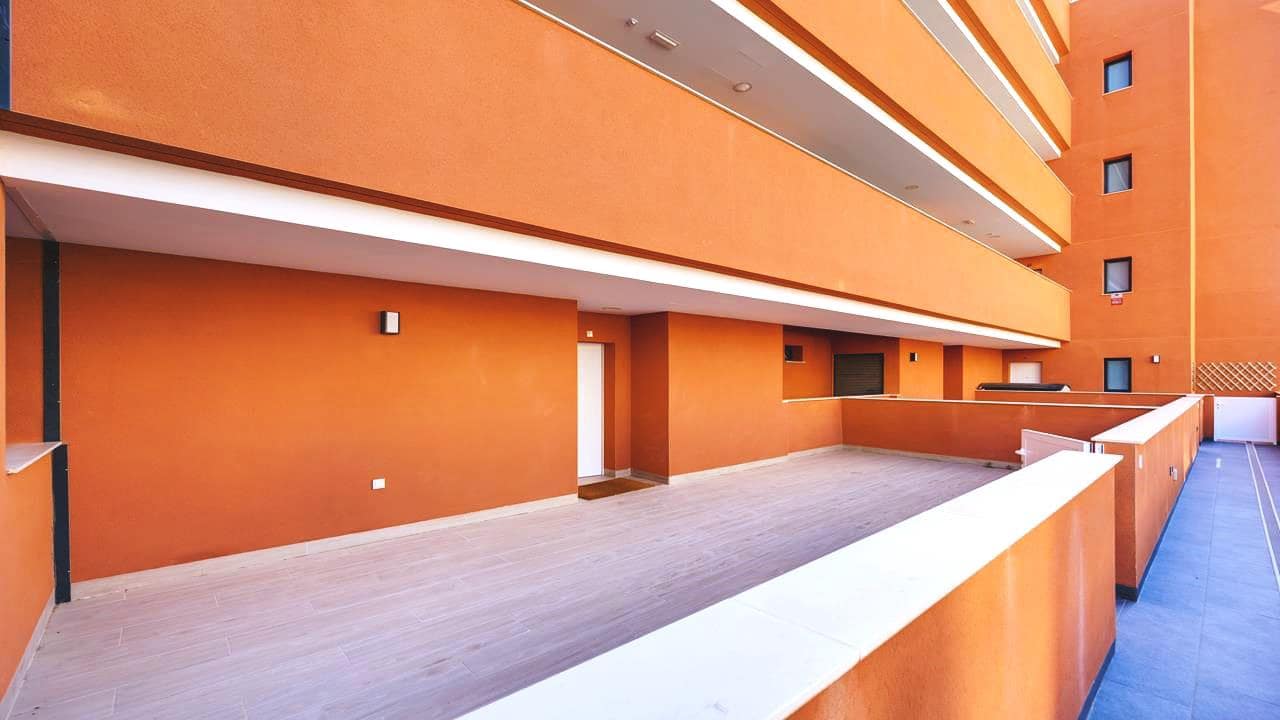 2 soveværelse Lejlighed til salg i Villamartin med swimmingpool garage - € 265.000 (Ref: 9060135)