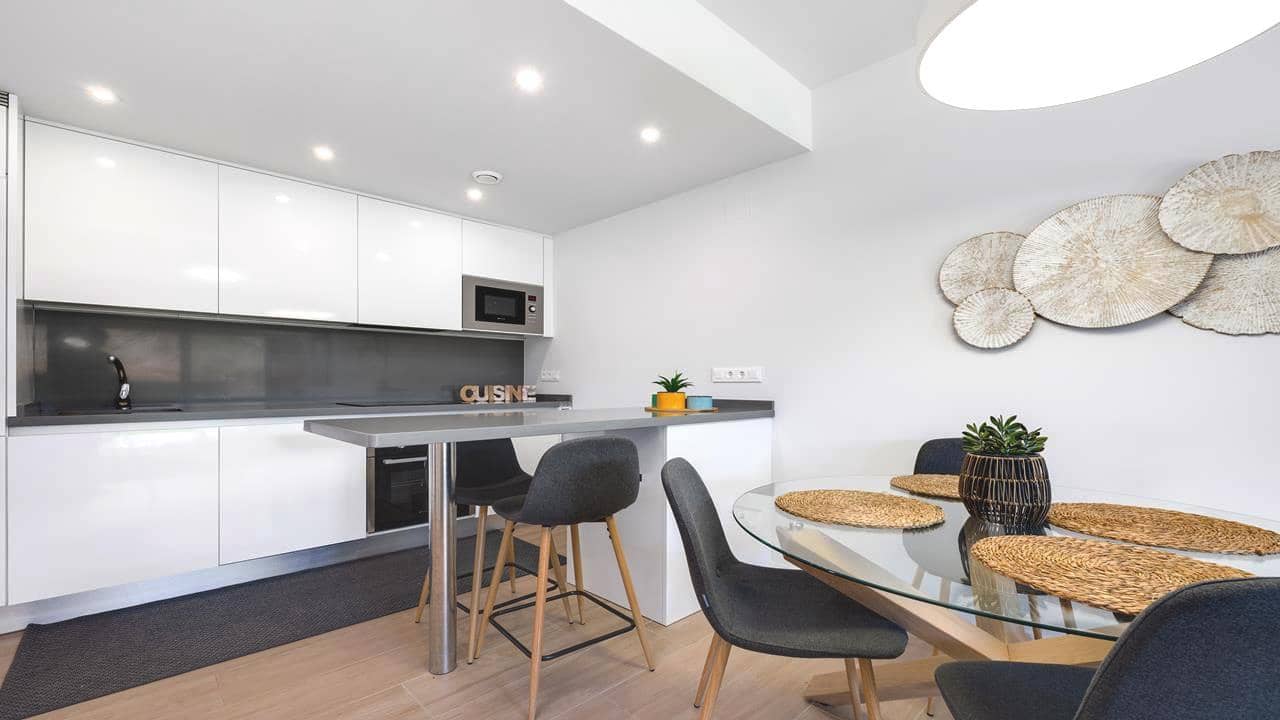 2 soveværelse Lejlighed til salg i Villamartin med swimmingpool garage - € 265.000 (Ref: 9060135)