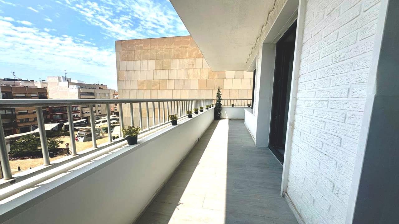 3 soveværelse Penthouse til salg i Torrevieja - € 357.000 (Ref: 9060659)