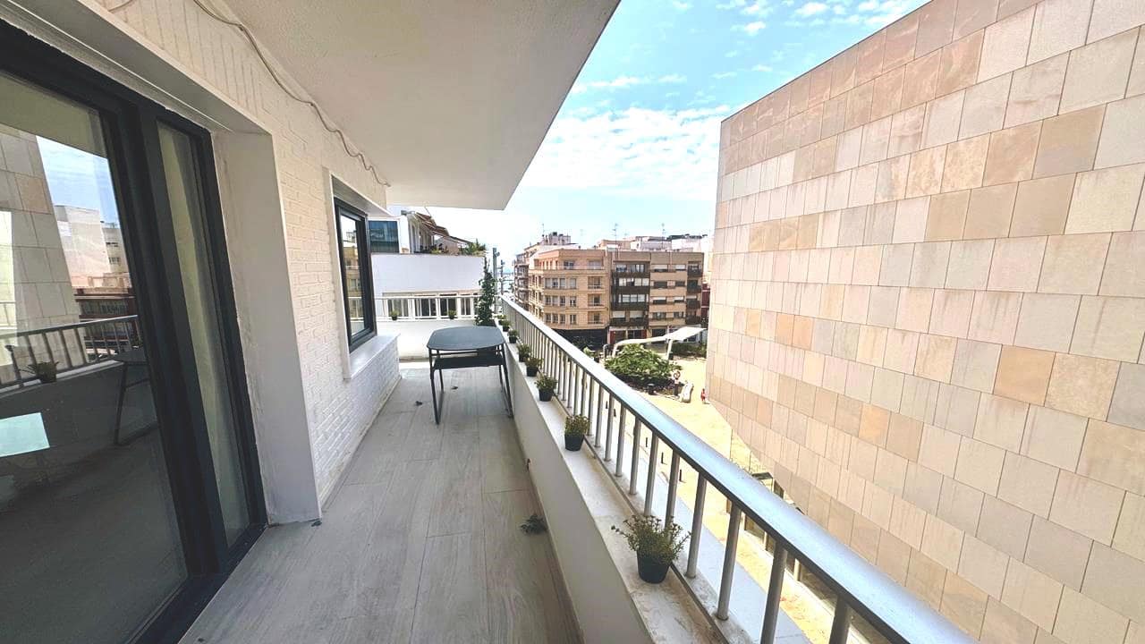 3 soveværelse Penthouse til salg i Torrevieja - € 357.000 (Ref: 9060659)