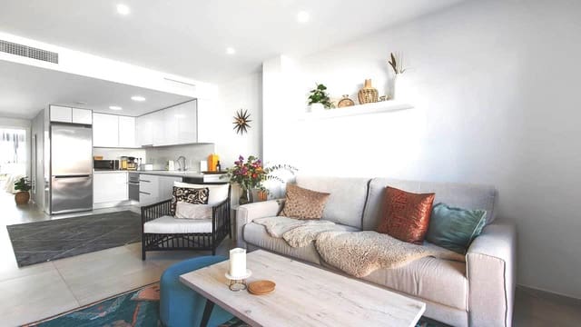 2 slaapkamer Penthouse te koop in Torrevieja met zwembad garage - € 295.000 (Ref: 9068358)