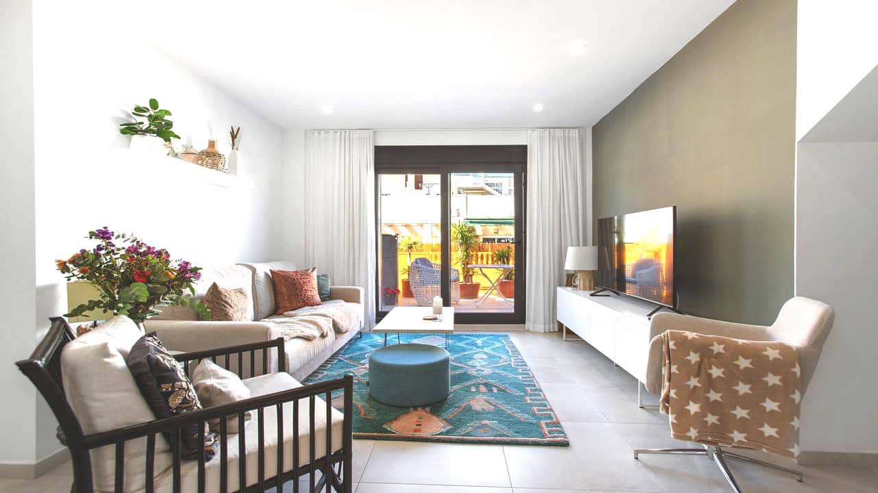 2 slaapkamer Penthouse te koop in Torrevieja met zwembad garage - € 295.000 (Ref: 9068358)