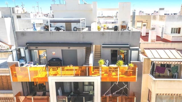 2 slaapkamer Penthouse te koop in Torrevieja met zwembad garage - € 295.000 (Ref: 9068358)