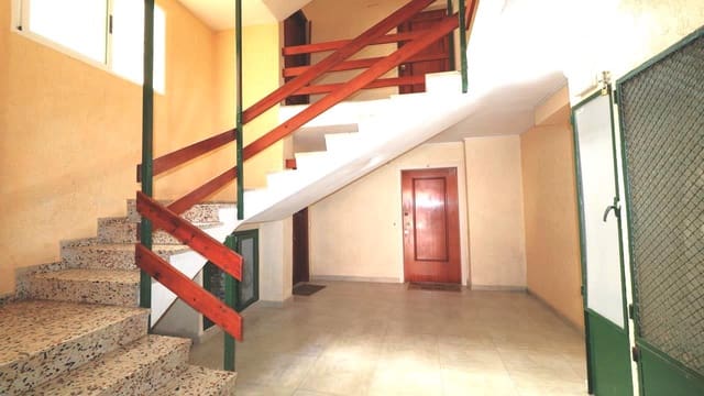 3 camera da letto Appartamento in vendita in Torrevieja con garage - 199.000 € (Rif: 9072909)