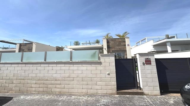 5 soveværelse Villa til salg i Villamartin, Orihuela med swimmingpool garage - € 487.000 (Ref: 9076900)
