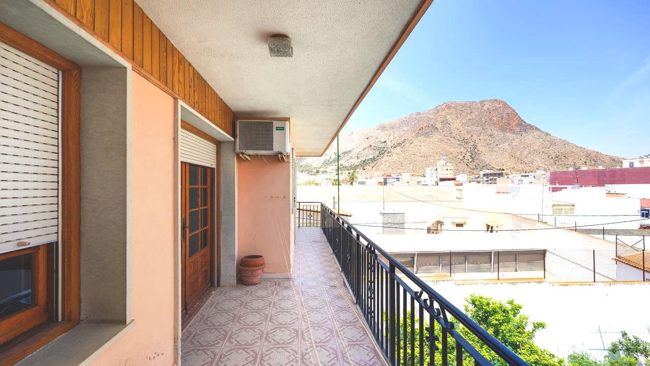 12 Zimmer Villa zu verkaufen in Callosa de Segura mit Pool Garage - 1.065.000 € (Ref: 9080952)