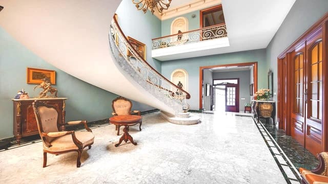 12 bedroom Villa for sale in Callosa de Segura with pool garage - € 1,065,000 (Ref: 9080952)