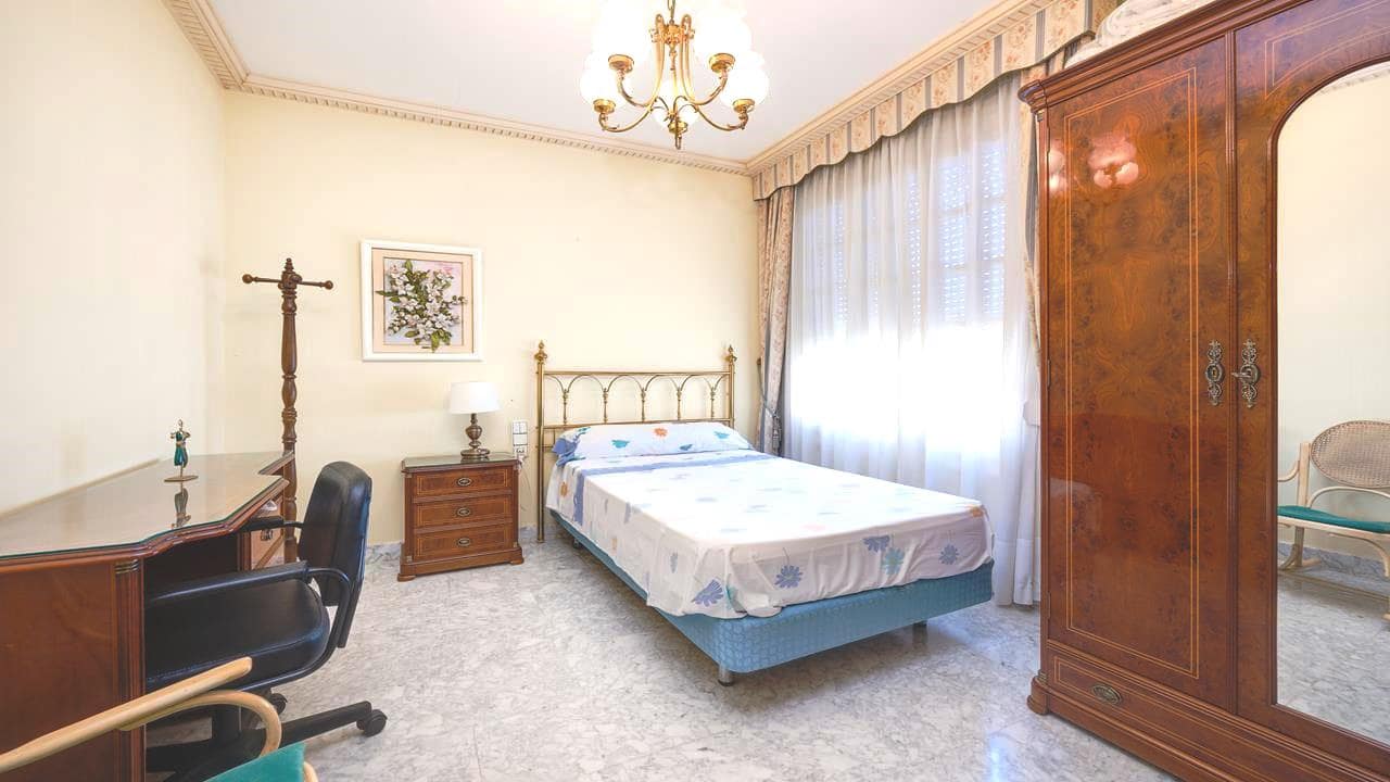 12 Zimmer Villa zu verkaufen in Callosa de Segura mit Pool Garage - 1.065.000 € (Ref: 9080952)