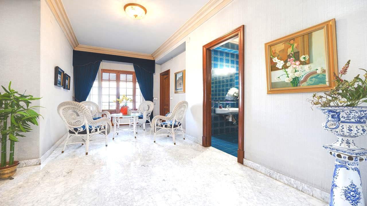 12 Zimmer Villa zu verkaufen in Callosa de Segura mit Pool Garage - 1.065.000 € (Ref: 9080952)