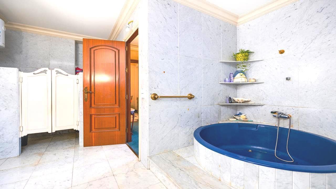 12 Zimmer Villa zu verkaufen in Callosa de Segura mit Pool Garage - 1.065.000 € (Ref: 9080952)