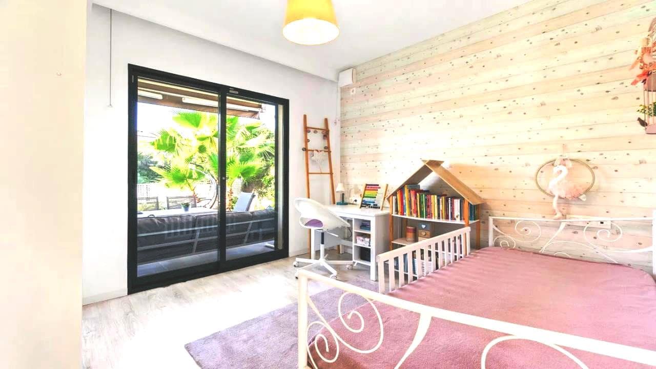 3 sovrum Villa till salu i La Zenia med pool garage - 499 000 € (Ref: 9086154)