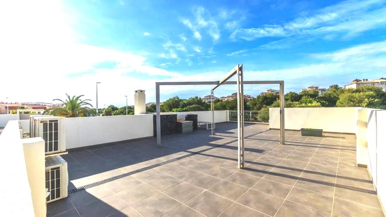 3 sovrum Villa till salu i La Zenia med pool garage - 499 000 € (Ref: 9086154)