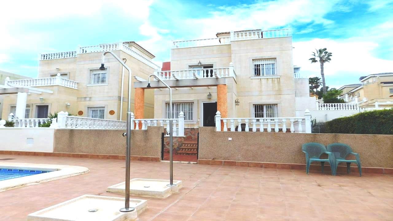 3 soveværelse Villa til salg i Ciudad Quesada med swimmingpool garage - € 190.000 (Ref: 9087170)