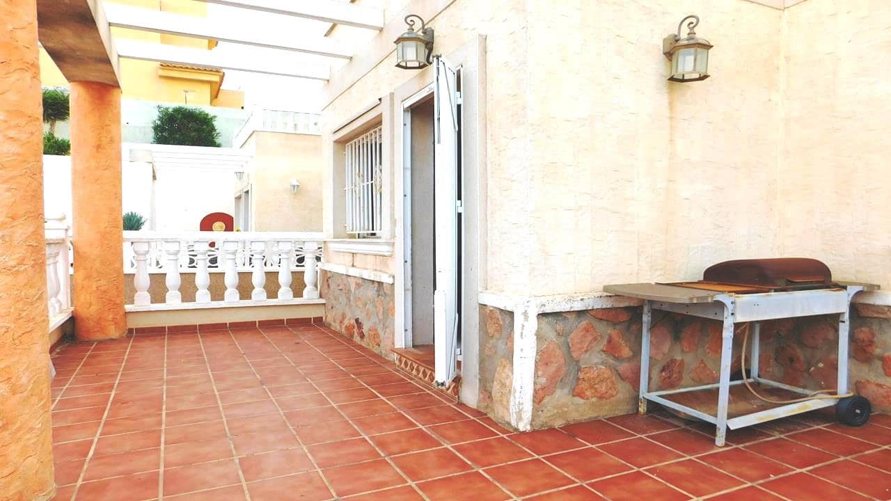 3 soveværelse Villa til salg i Ciudad Quesada med swimmingpool garage - € 190.000 (Ref: 9087170)