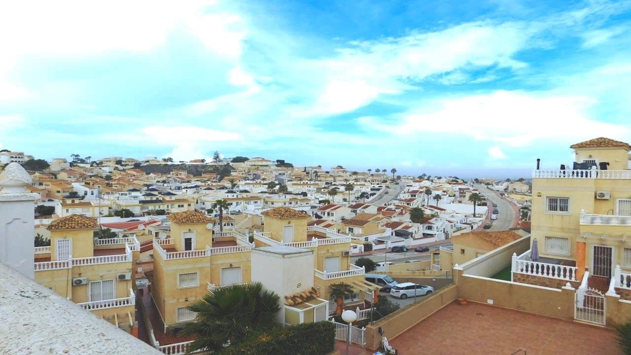 3 soveværelse Villa til salg i Ciudad Quesada med swimmingpool garage - € 190.000 (Ref: 9087170)